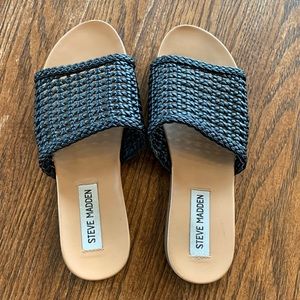 Steve Madden slip ons